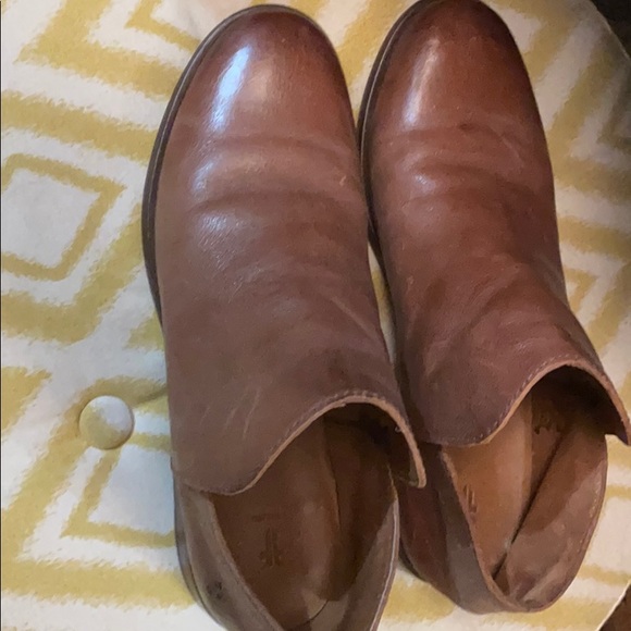 Slip on some Frye - Picture 3 of 4